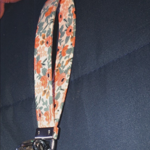 Key chains - Picture 3 of 3